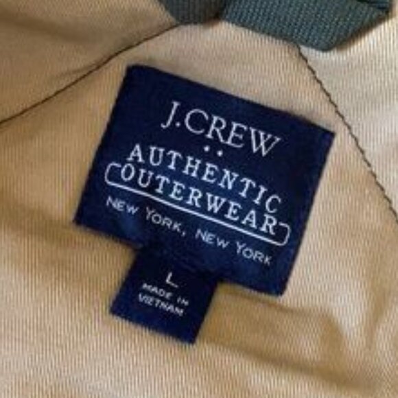 J. Crew Factory Men's Walker Quilted Vest in Dark Moss (Forest Green) - Picture 2 of 16